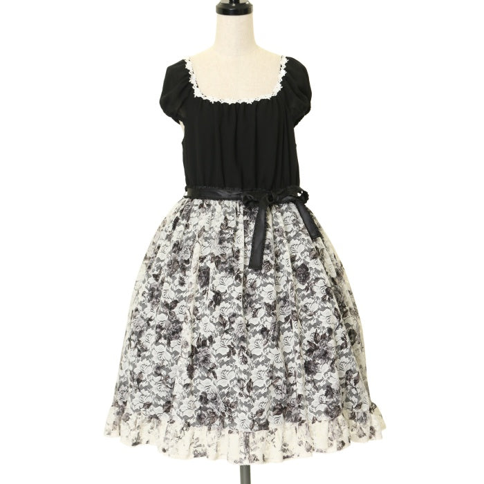 USED】ローズフォレストレースワンピース | Moi-même-Moitié Wunderwelt Online Shop - Gothic u0026  Lolita Second-hand Clothing