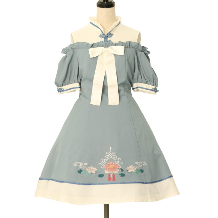 USED】水面に揺れる睡蓮花チャイナワンピース | Amavel Wunderwelt Online Shop - Gothic & Lolita  Second-hand Clothing